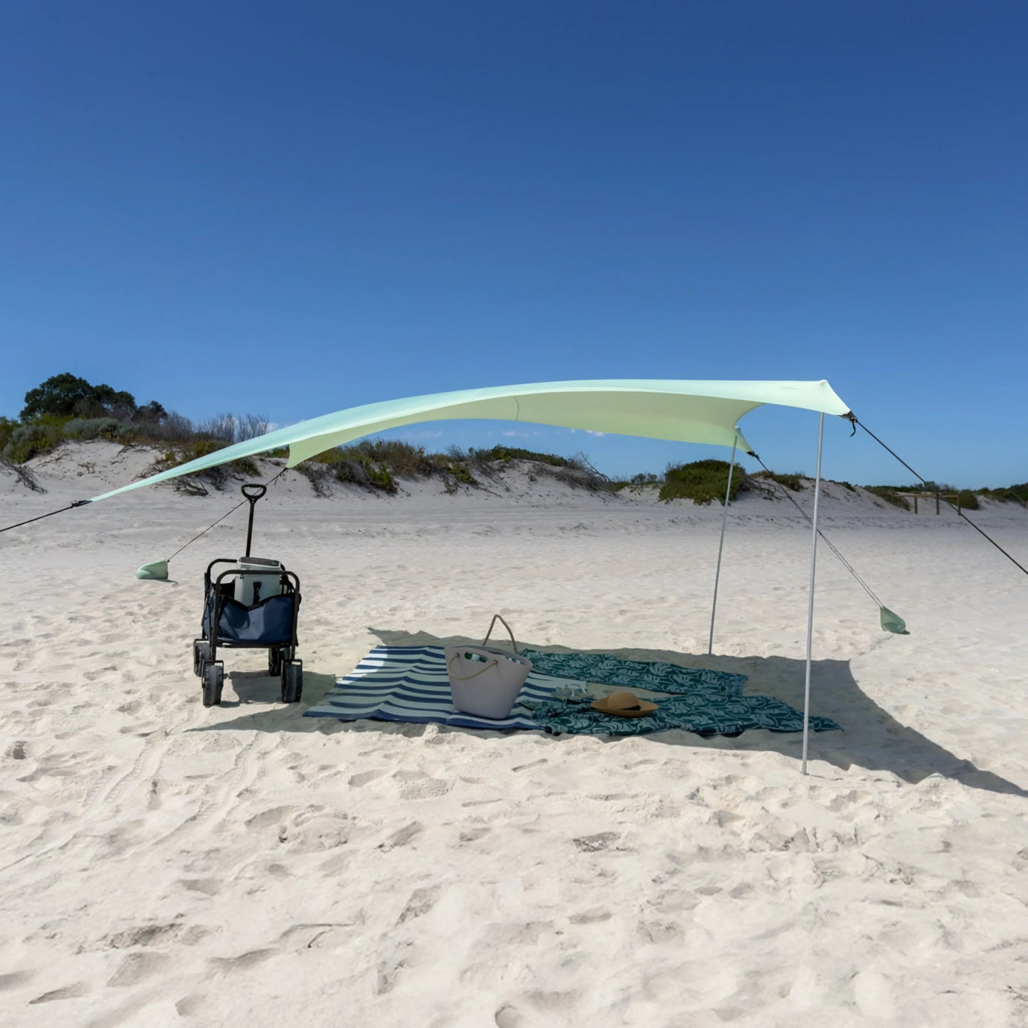 Bay Beach Tent Crew 2.7m x 2.7m